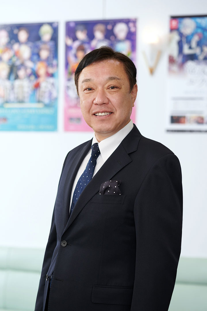 写真:代表取締役社長 鈴木恵喜